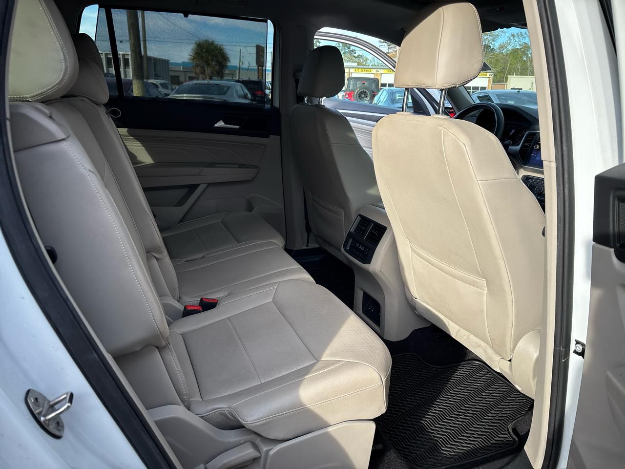 Volkswagen Atlas 2021.5 3.6L V6 SEL Premium 4MOTION 2021