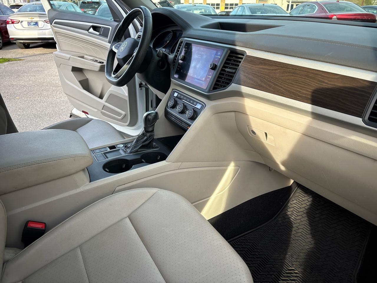 Volkswagen Atlas 2021.5 3.6L V6 SEL Premium 4MOTION 2021