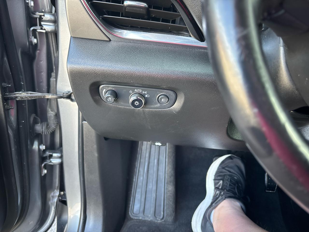 Chevrolet Traverse LT FL FWD 2020