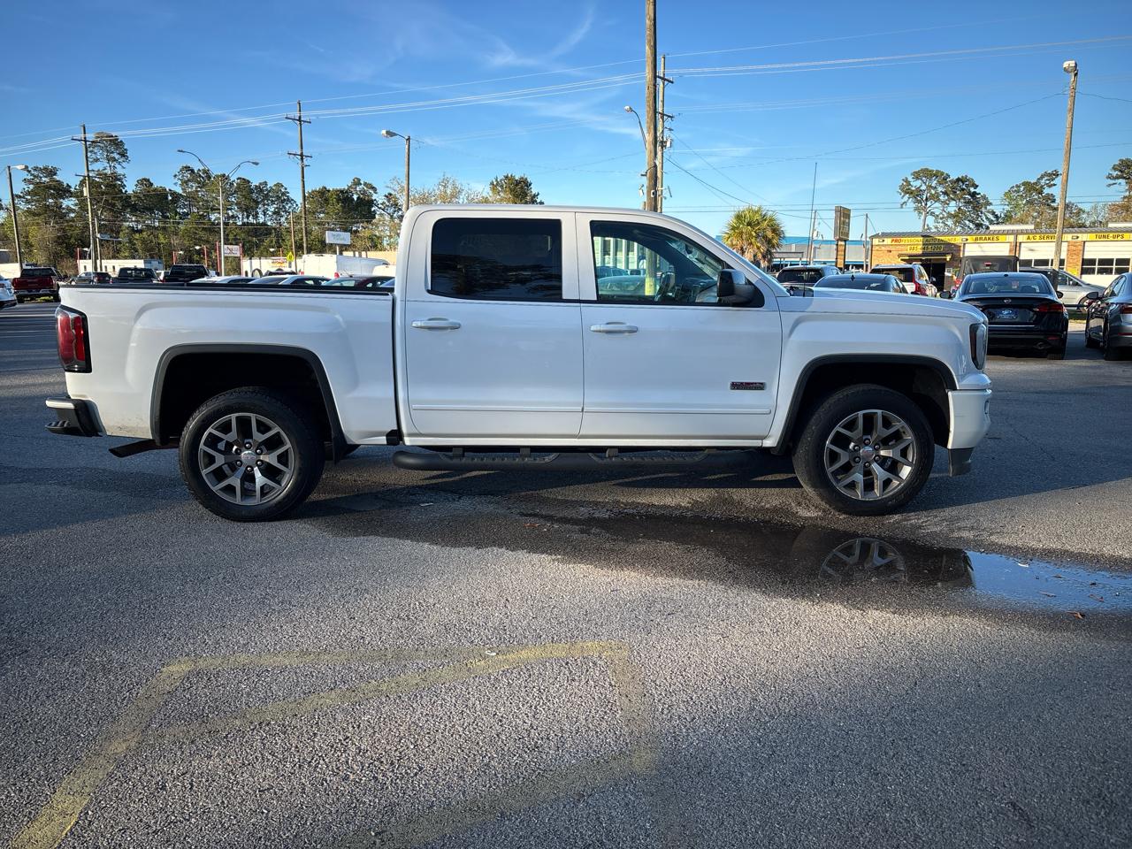 GMC Sierra 1500 SLT Crew Cab Short Box 4WD 2018
