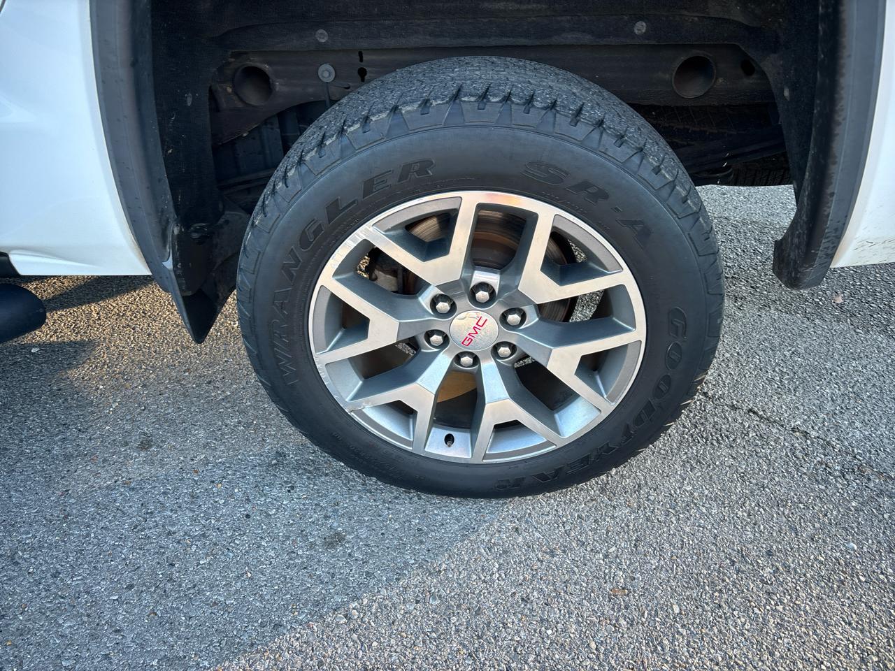 GMC Sierra 1500 SLT Crew Cab Short Box 4WD 2018