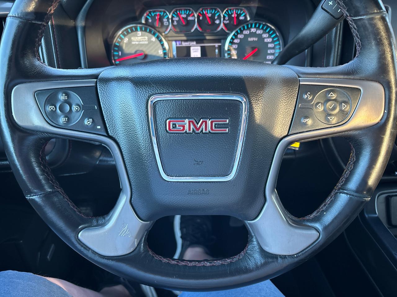 GMC Sierra 1500 SLT Crew Cab Short Box 4WD 2018