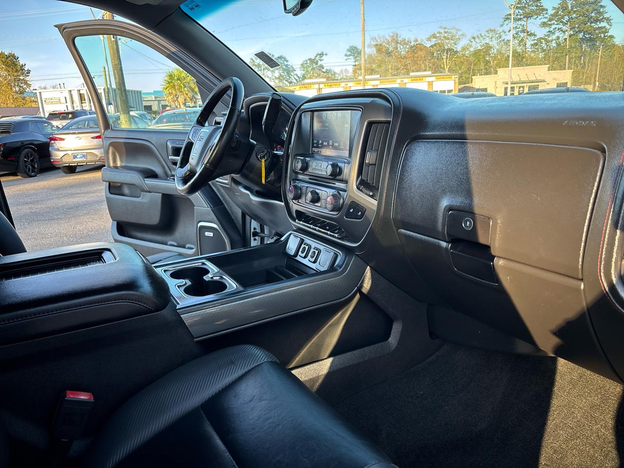 GMC Sierra 1500 SLT Crew Cab Short Box 4WD 2018