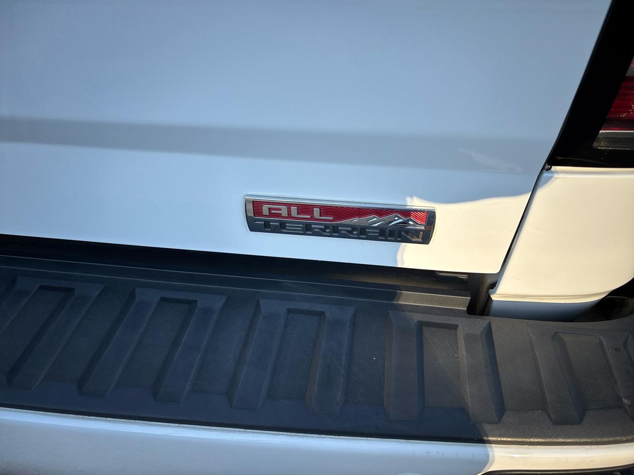 GMC Sierra 1500 SLT Crew Cab Short Box 4WD 2018