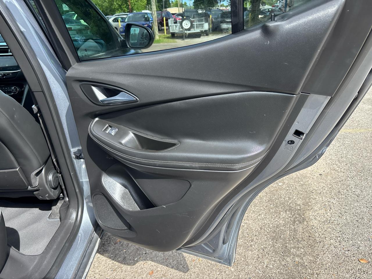 Buick Encore GX Essence 2021
