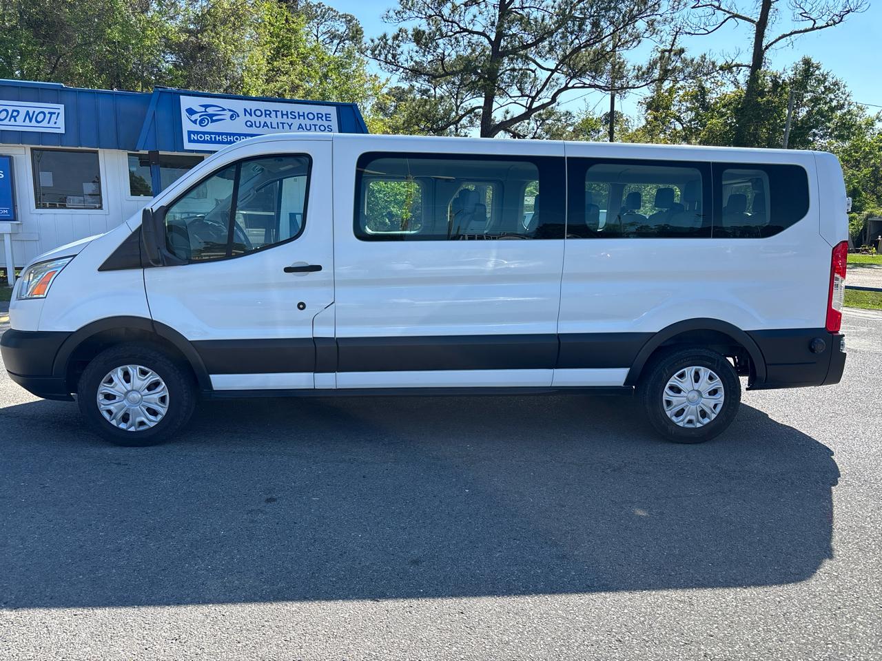 Ford Transit 350 Wagon Low Roof XLT 60/40 Pass. 148-in. WB 2019