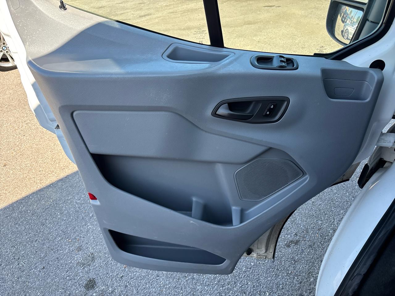 Ford Transit 350 Wagon Low Roof XLT 60/40 Pass. 148-in. WB 2019