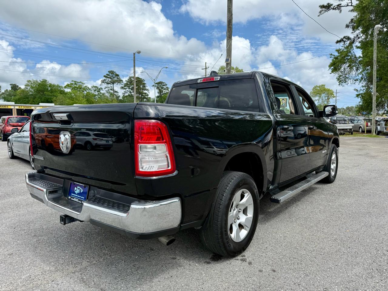 RAM 1500 Big Horn Crew Cab SWB 2WD 2020