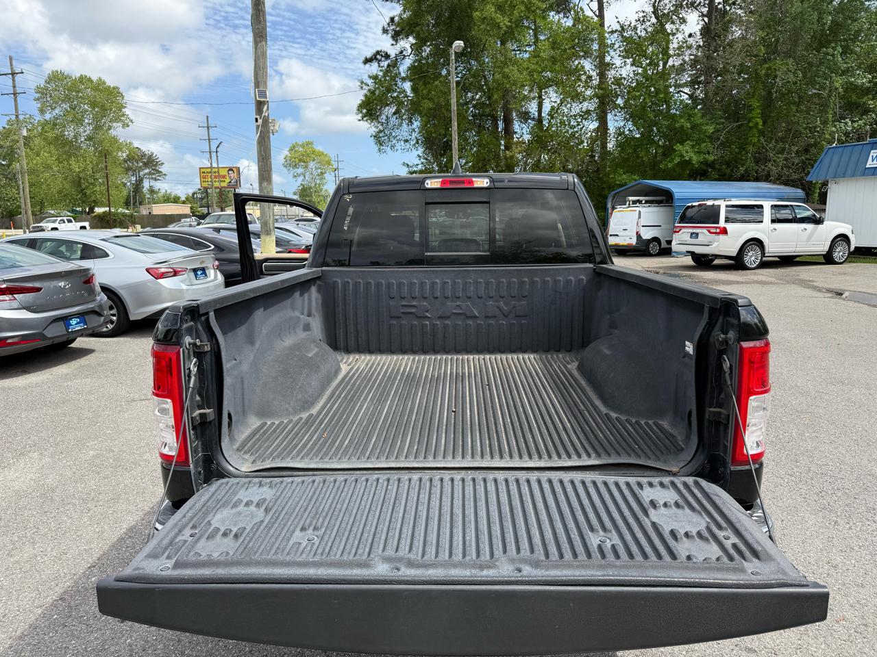 RAM 1500 Big Horn Crew Cab SWB 2WD 2020