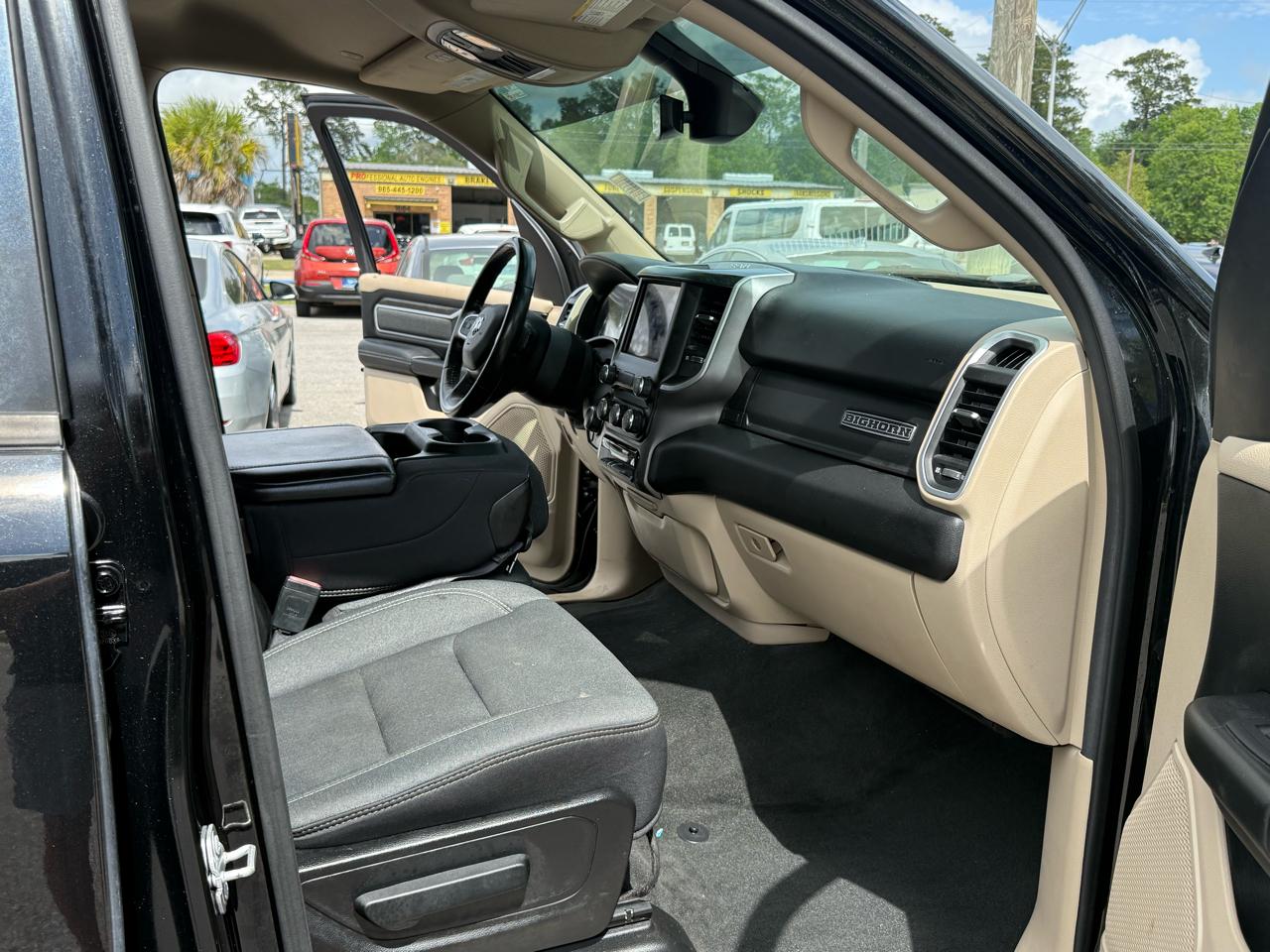 RAM 1500 Big Horn Crew Cab SWB 2WD 2020