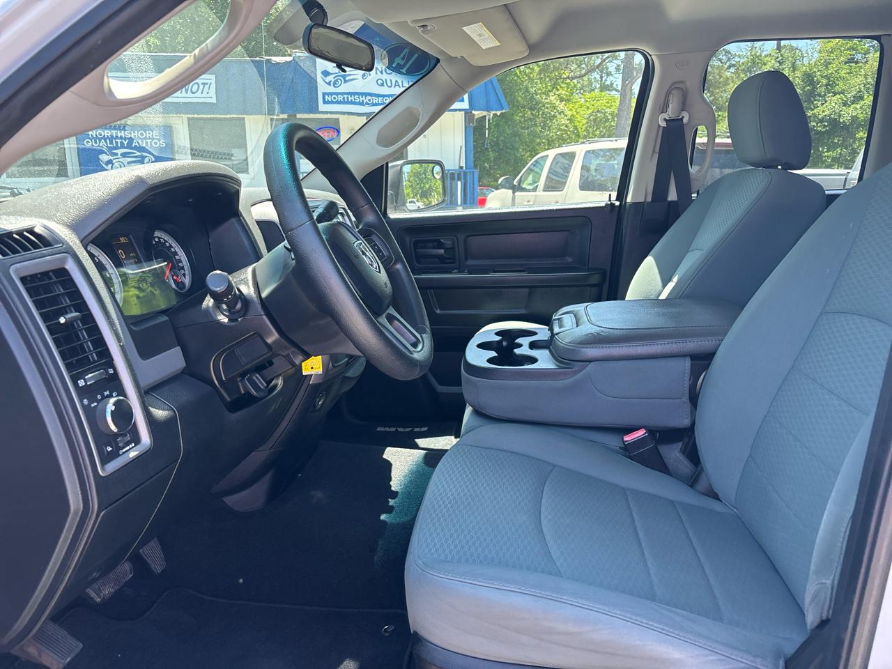 RAM 1500 Tradesman Quad Cab 2WD 2014