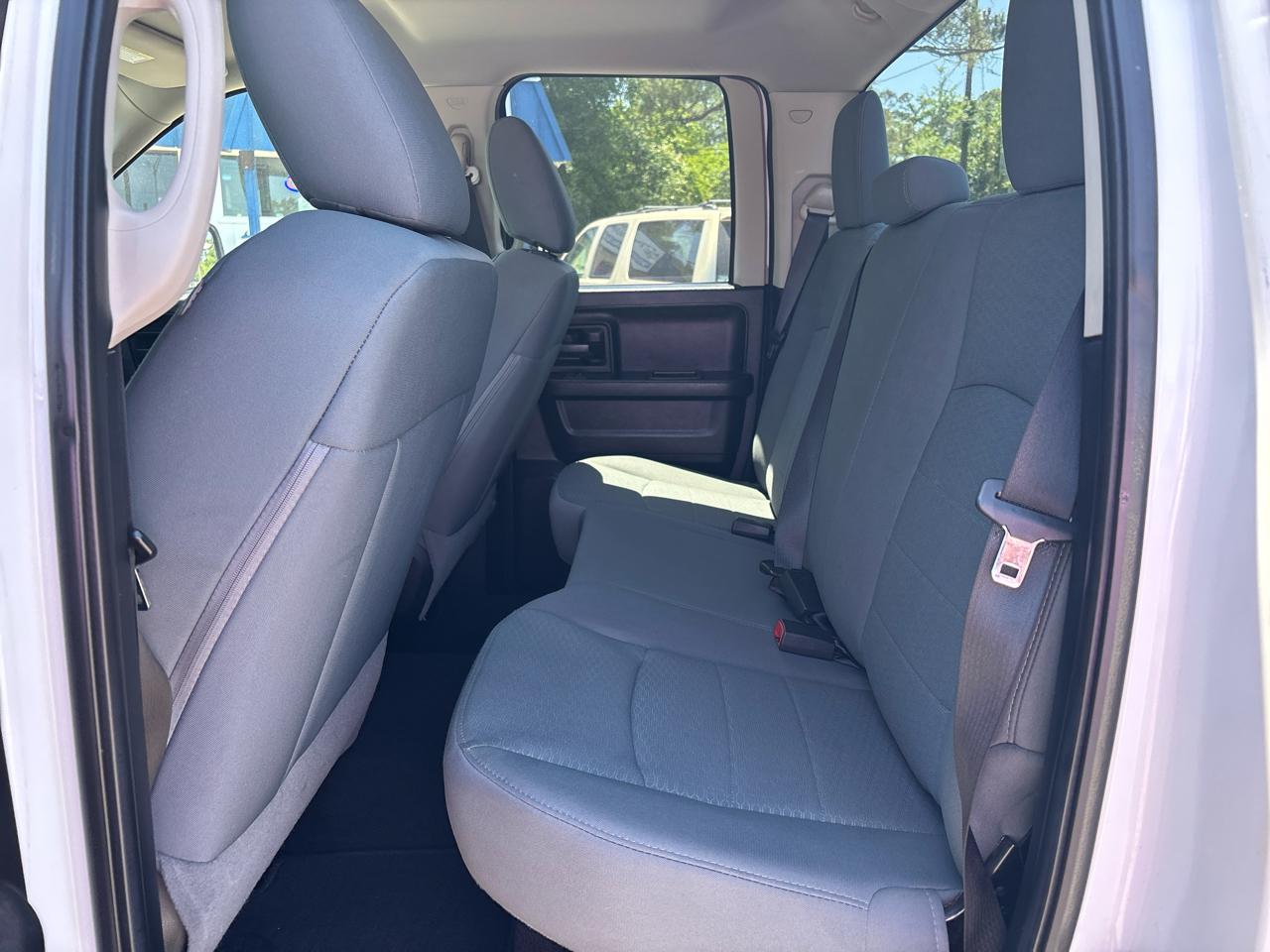 RAM 1500 Tradesman Quad Cab 2WD 2014