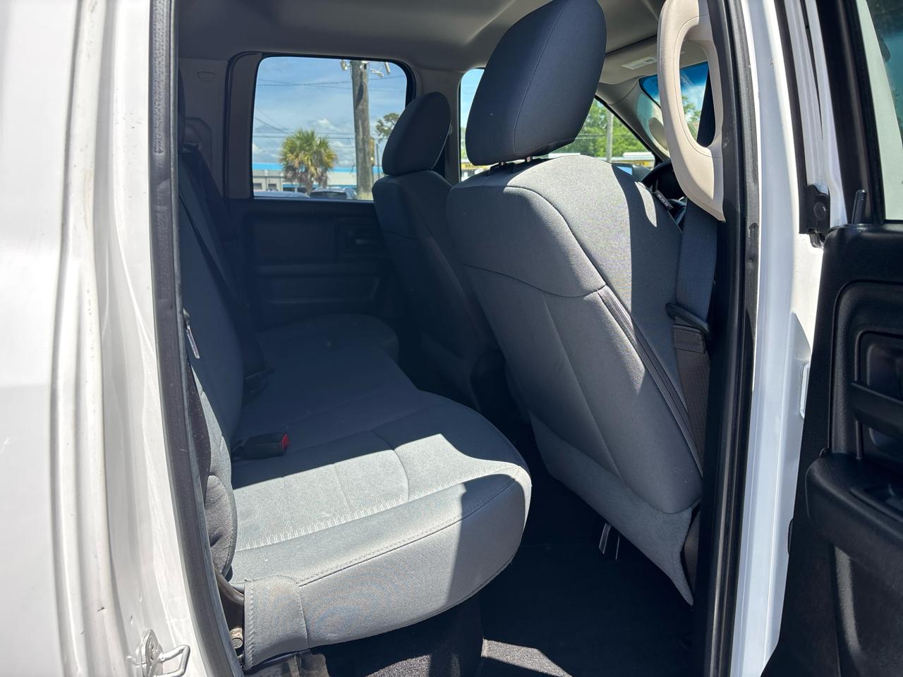 RAM 1500 Tradesman Quad Cab 2WD 2014