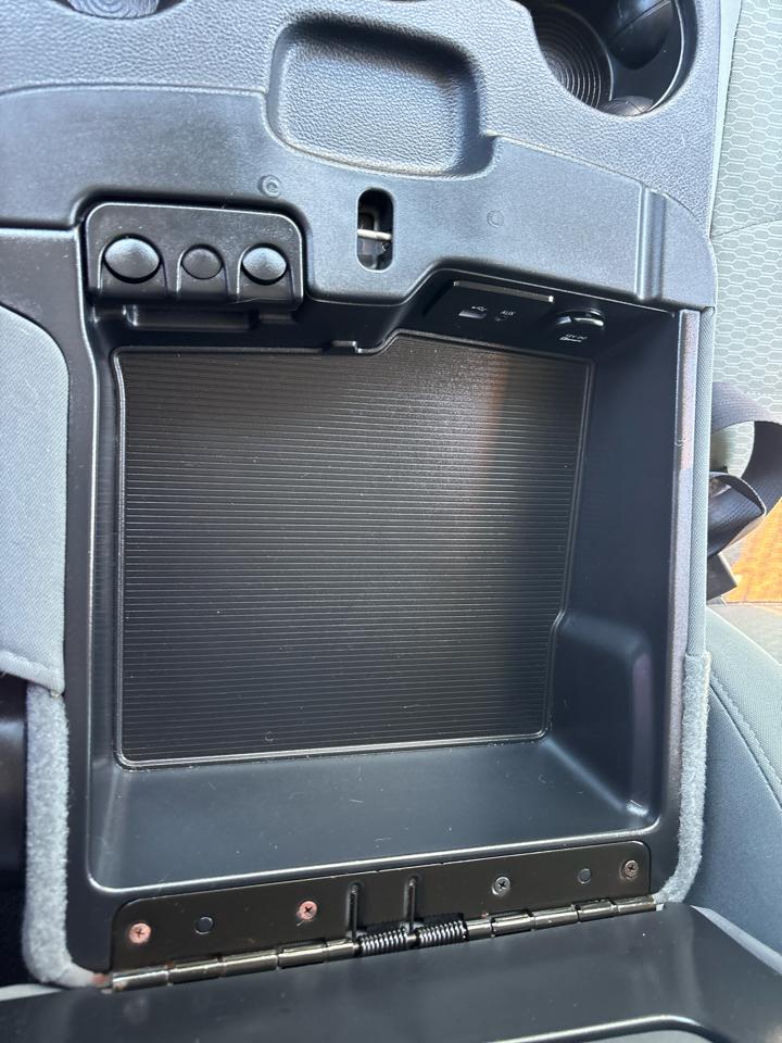 RAM 2500 Tradesman Crew Cab SWB 2WD 2016