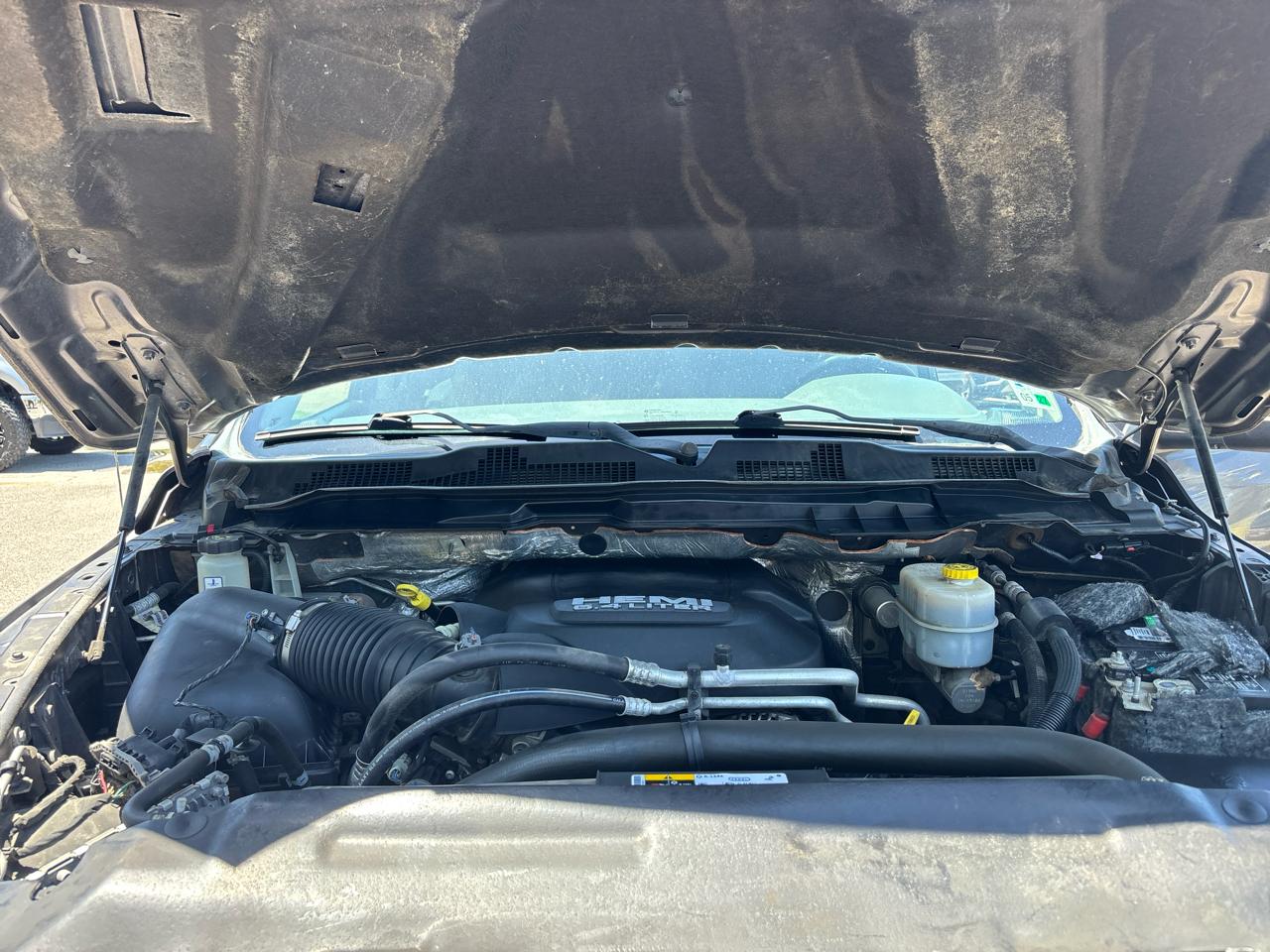 RAM 2500 Tradesman Crew Cab SWB 2WD 2016