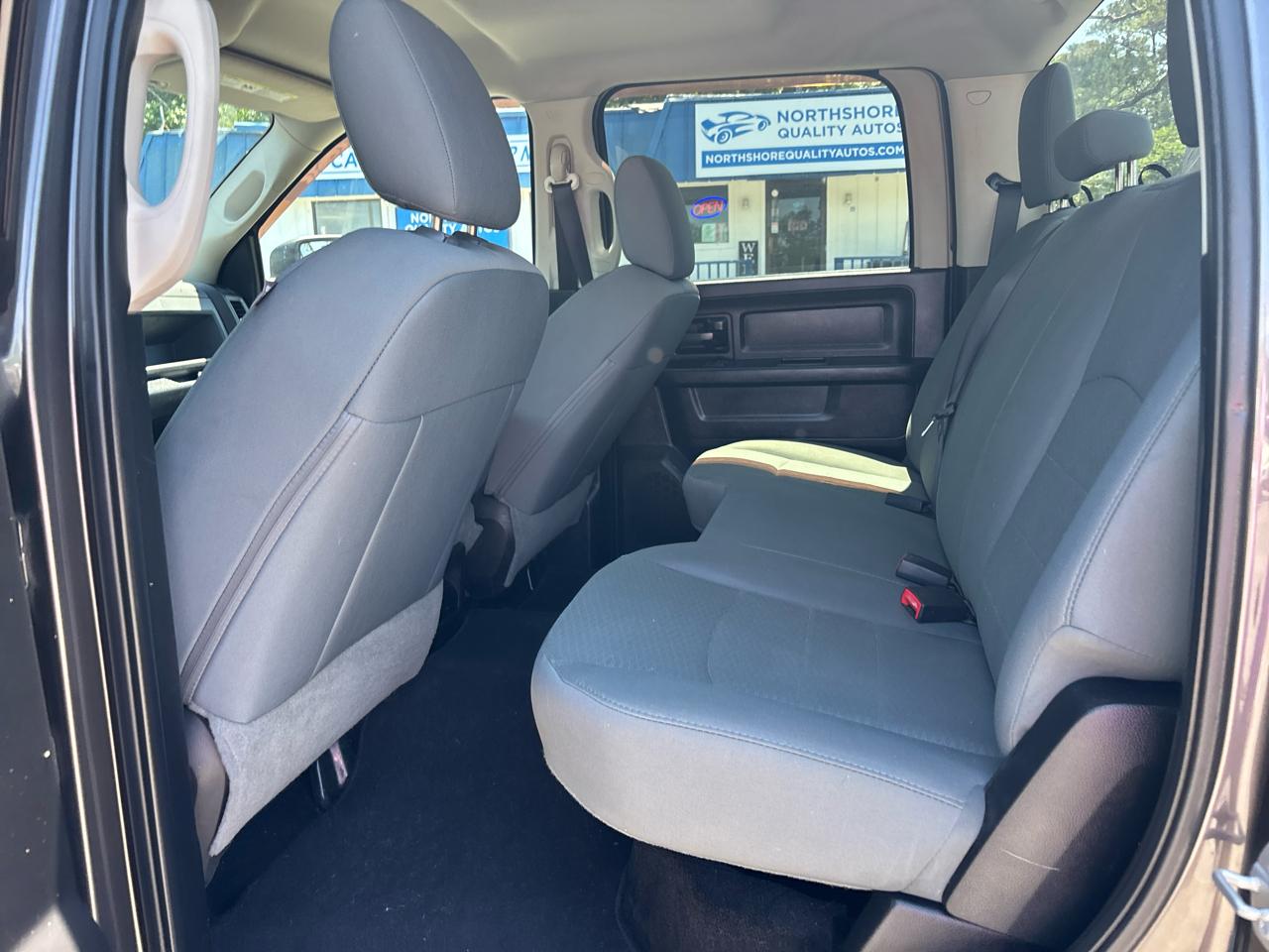 RAM 2500 Tradesman Crew Cab SWB 2WD 2016