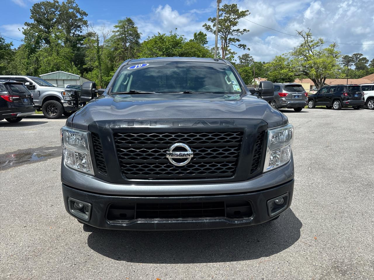 Nissan Titan S Crew Cab 2WD 2019