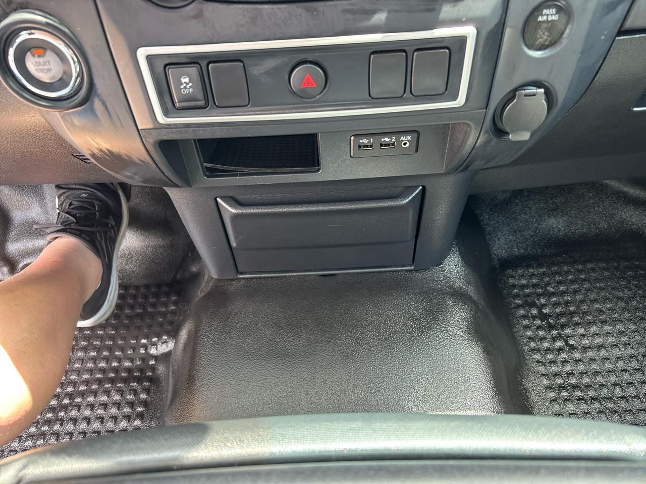 Nissan Titan S Crew Cab 2WD 2019