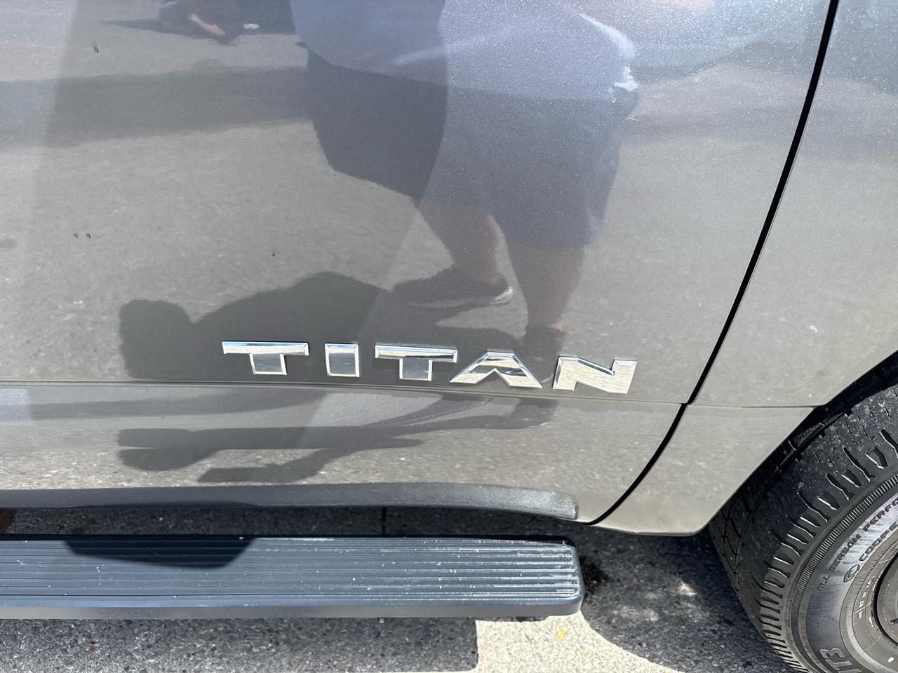 Nissan Titan S Crew Cab 2WD 2019