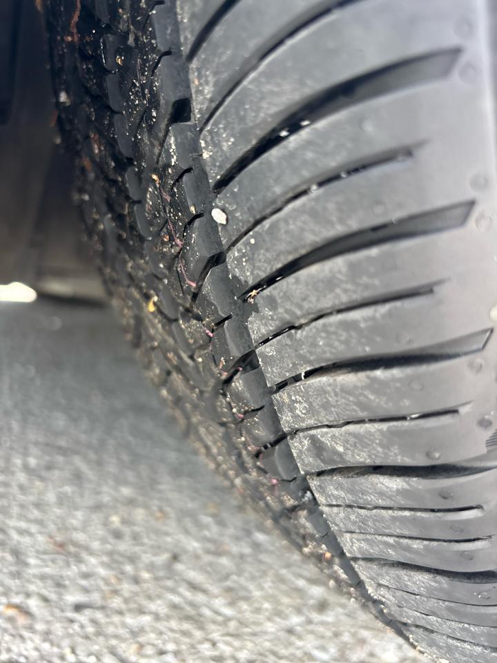 Lexus RC 200t 2D Coupe 2017