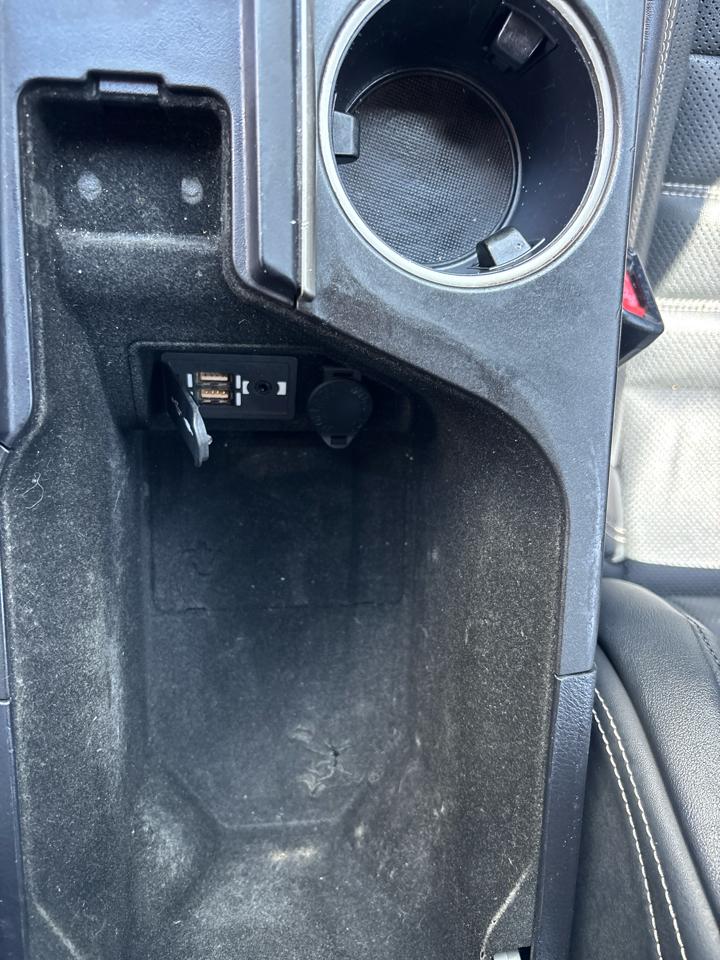 Lexus RC 200t 2D Coupe 2017