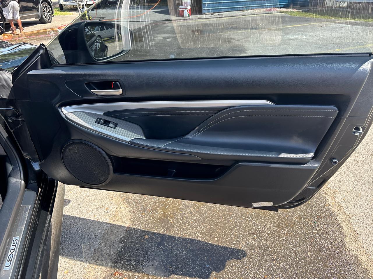 Lexus RC 200t 2D Coupe 2017