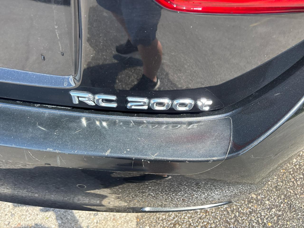 Lexus RC 200t 2D Coupe 2017