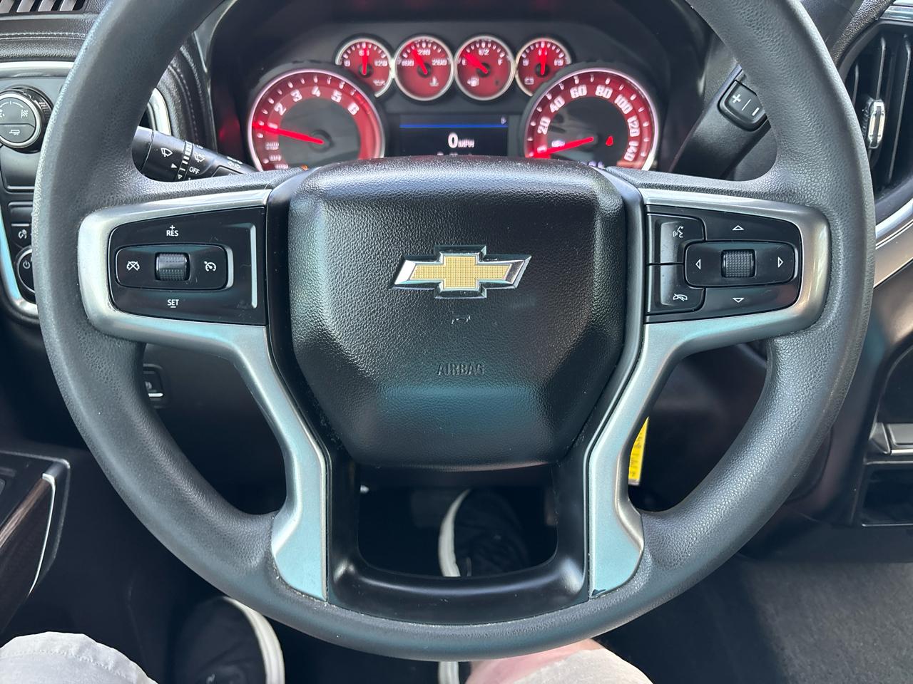 Chevrolet Silverado 1500 LT Crew Cab 2WD 2019