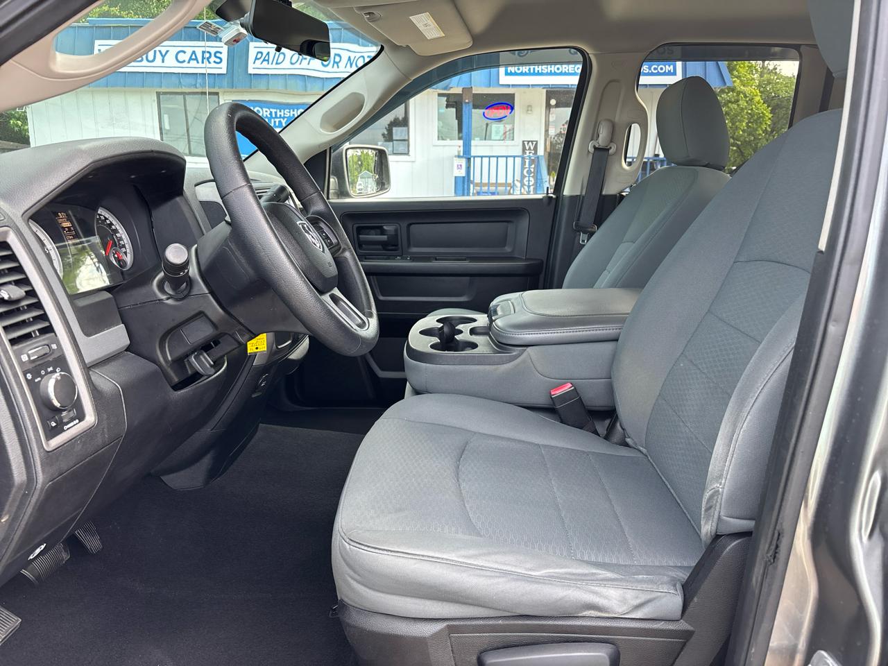 RAM 1500 Tradesman Quad Cab 2WD 2013