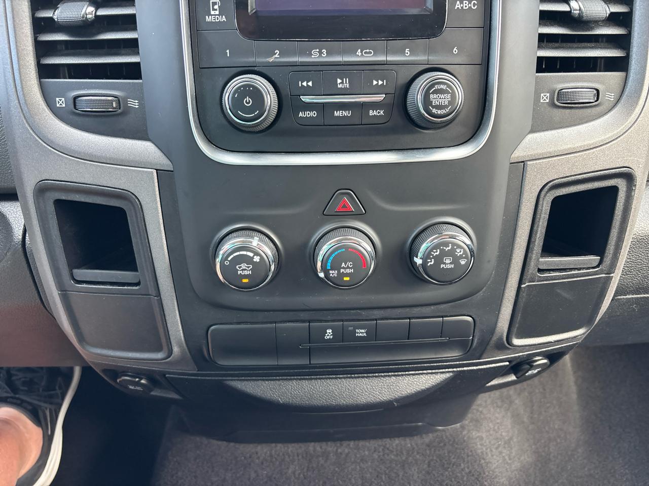 RAM 1500 Tradesman Quad Cab 2WD 2013