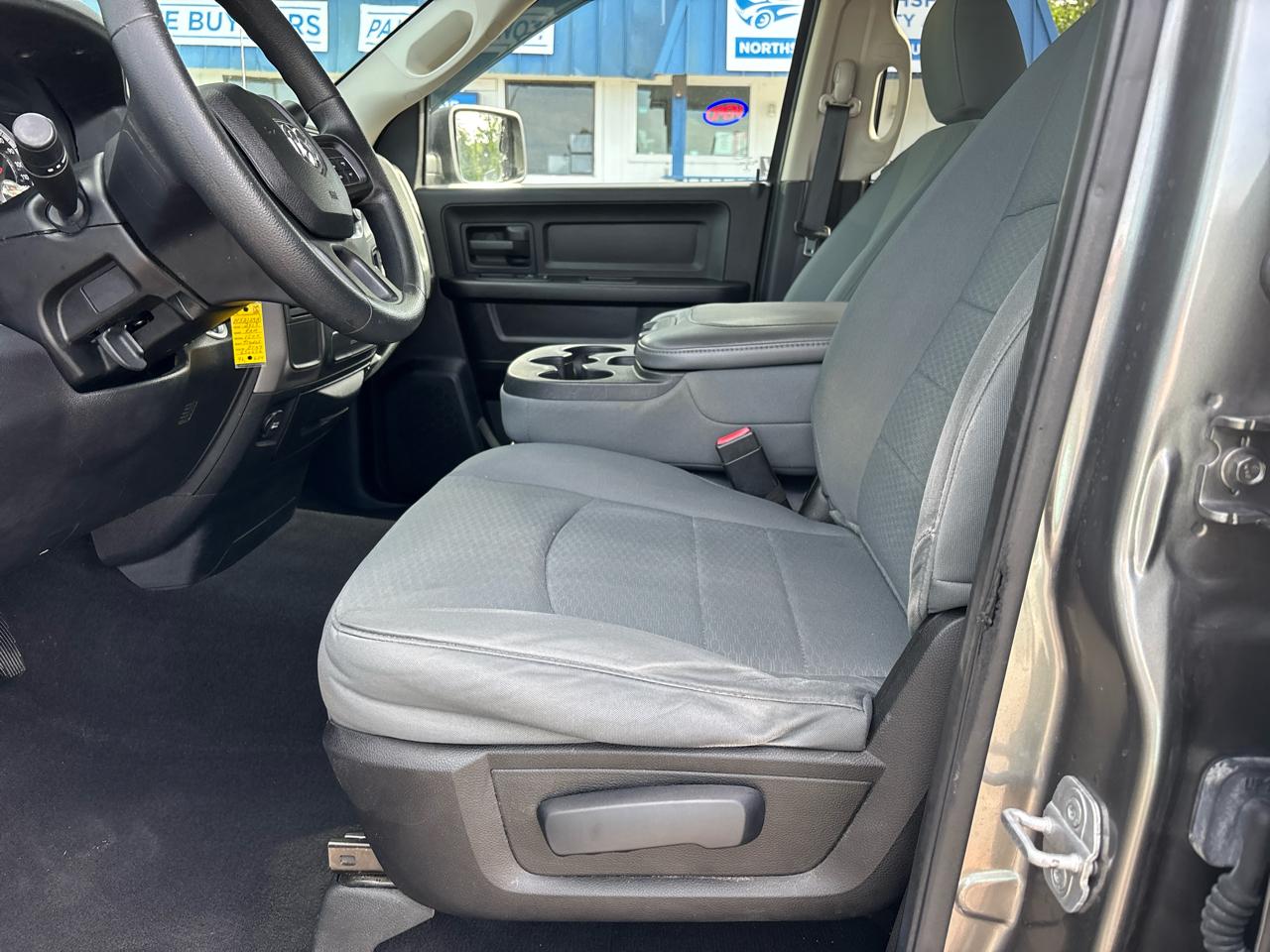 RAM 1500 Tradesman Quad Cab 2WD 2013