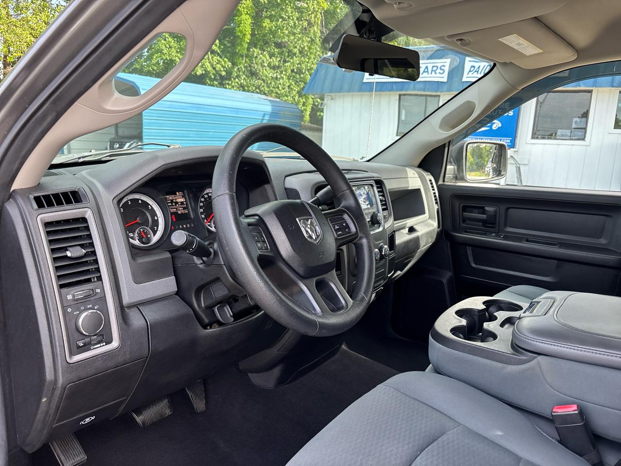 RAM 1500 Tradesman Quad Cab 2WD 2013