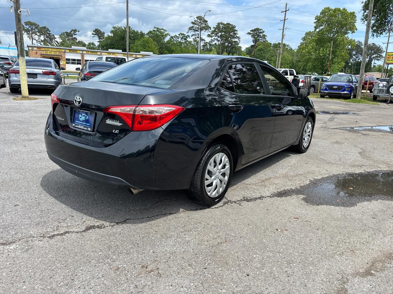 Toyota Corolla LE 4D Sedan 2018