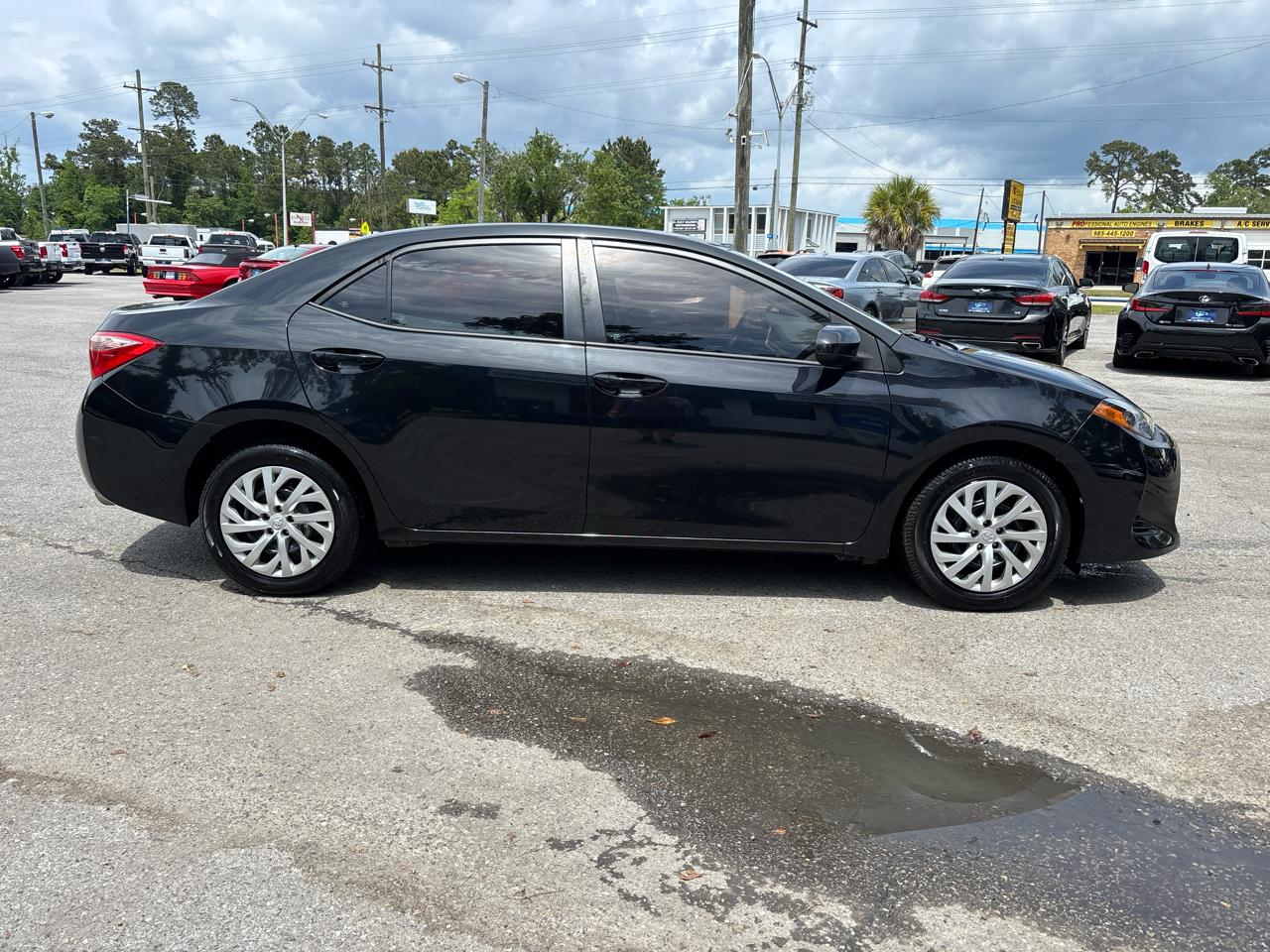 Toyota Corolla LE 4D Sedan 2018