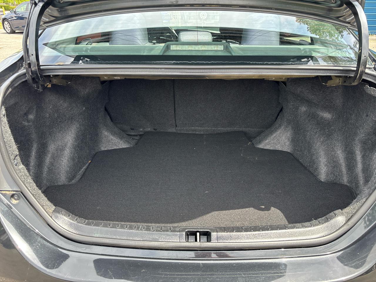 Toyota Corolla LE 4D Sedan 2018