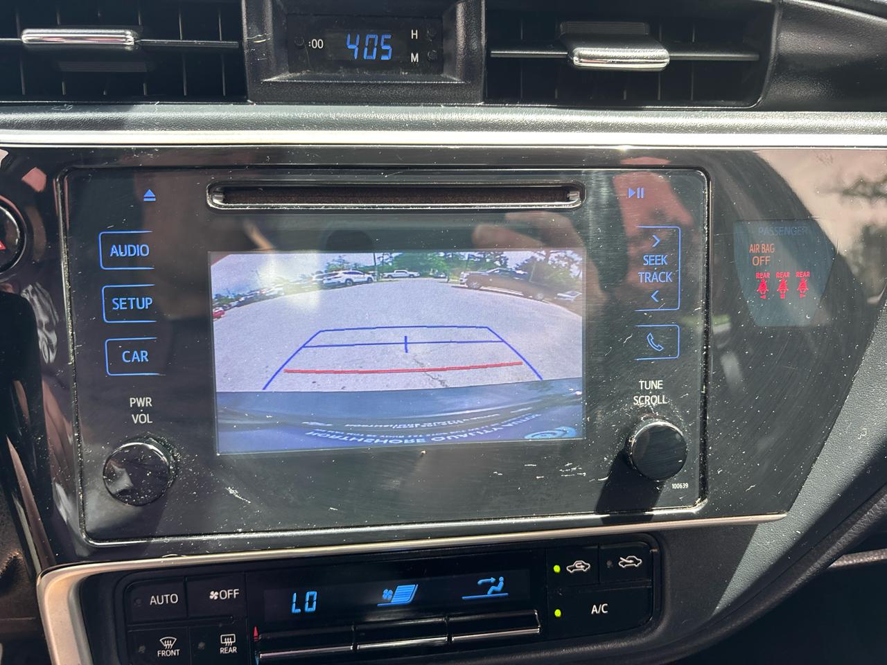 Toyota Corolla LE 4D Sedan 2018