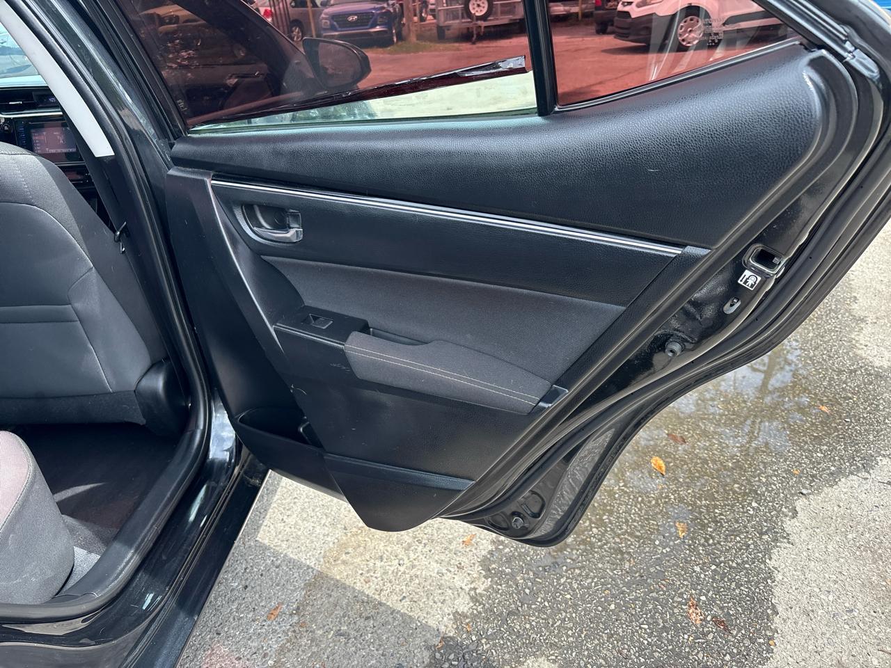 Toyota Corolla LE 4D Sedan 2018