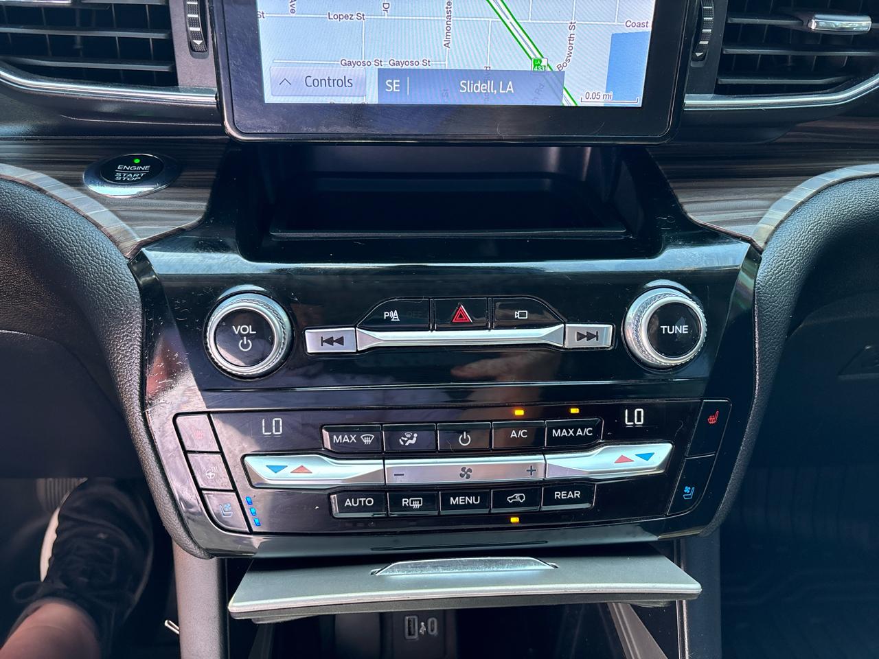Ford Explorer Limited AWD 2021