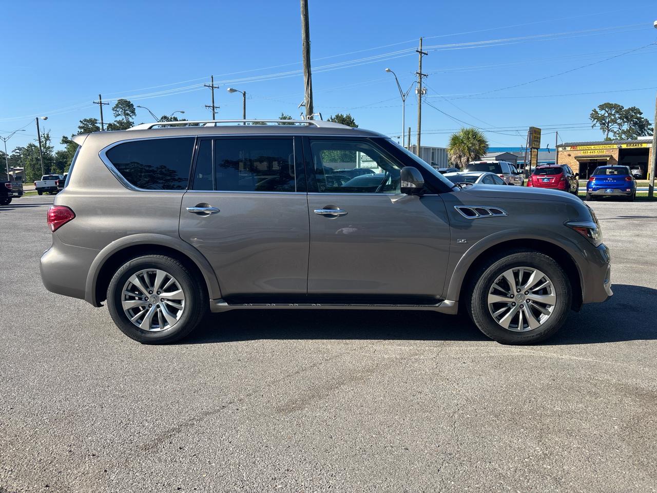 Infiniti QX80 2WD 2017