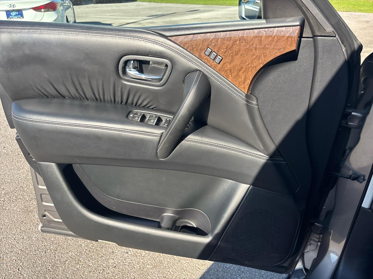 Infiniti QX80 2WD 2017