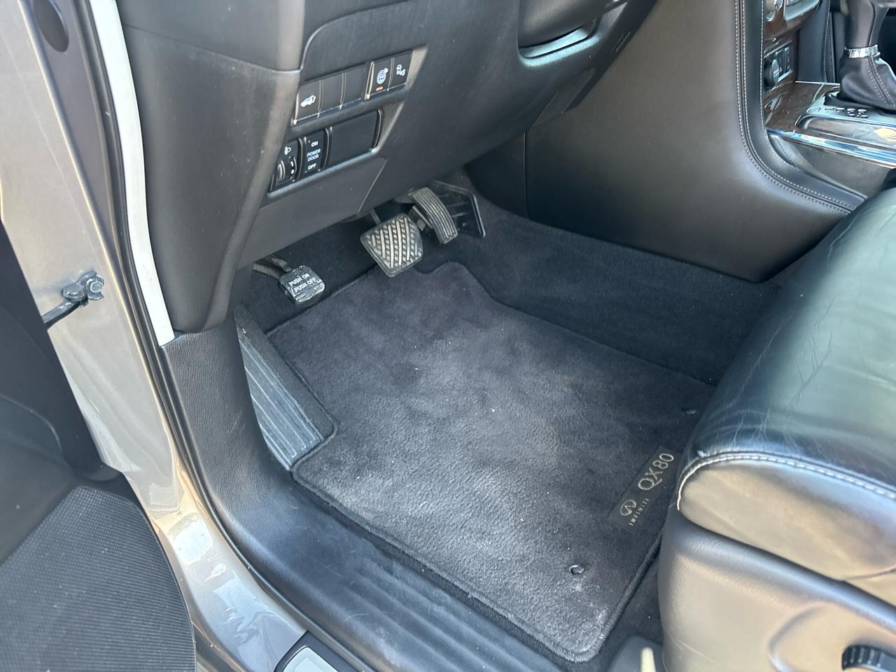 Infiniti QX80 2WD 2017