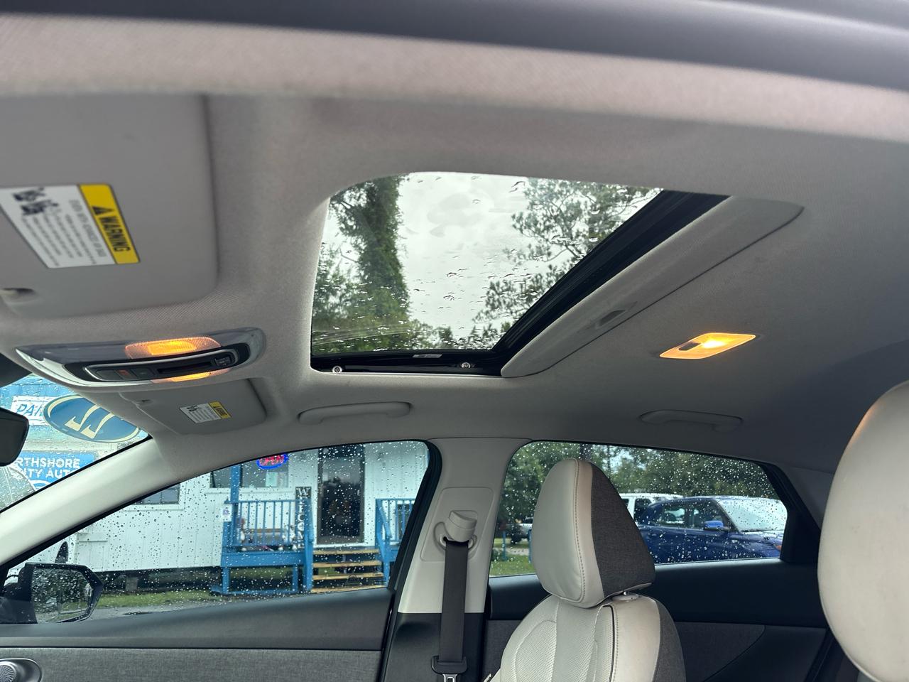 Hyundai Elantra Limited 2022