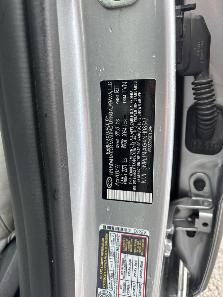 Hyundai Elantra Limited 2022