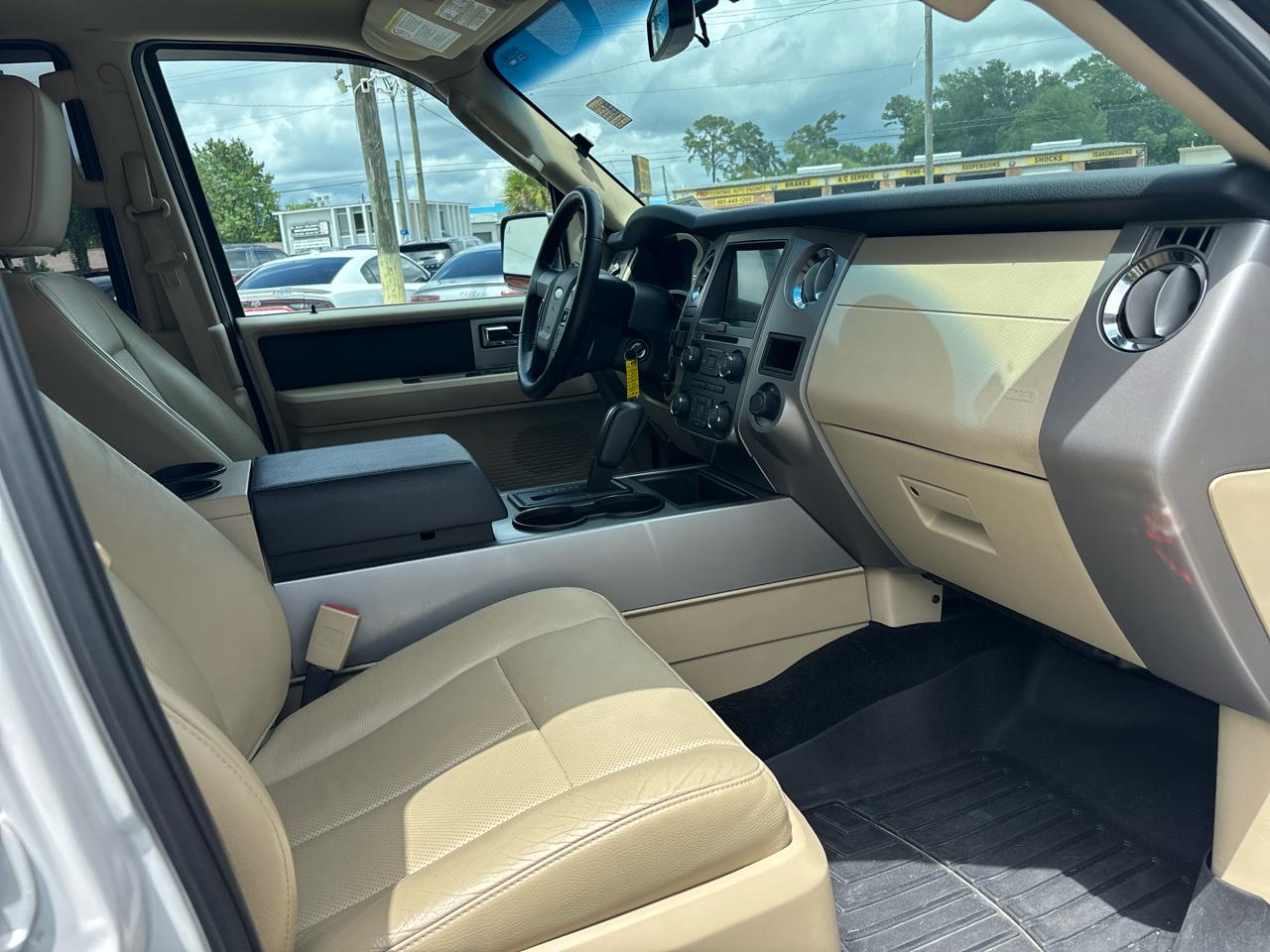 Ford Expedition EL XLT 2WD 2017