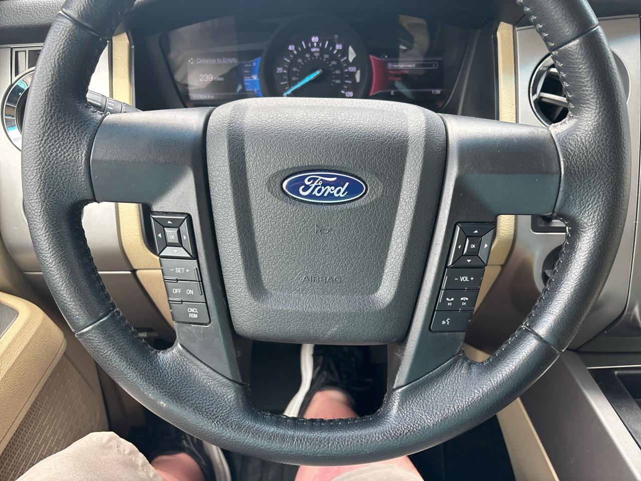 Ford Expedition EL XLT 2WD 2017