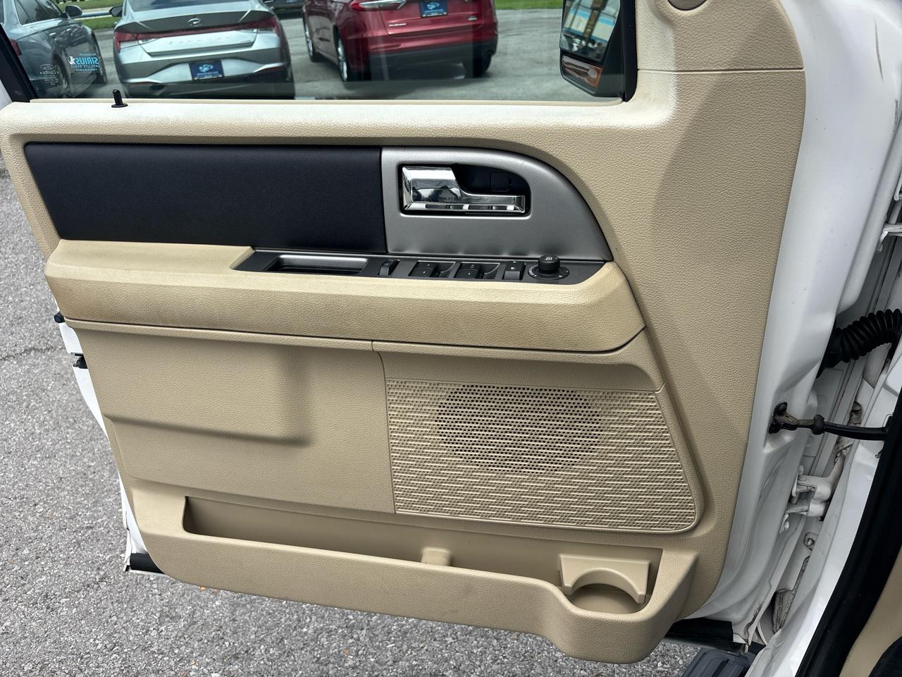 Ford Expedition EL XLT 2WD 2017