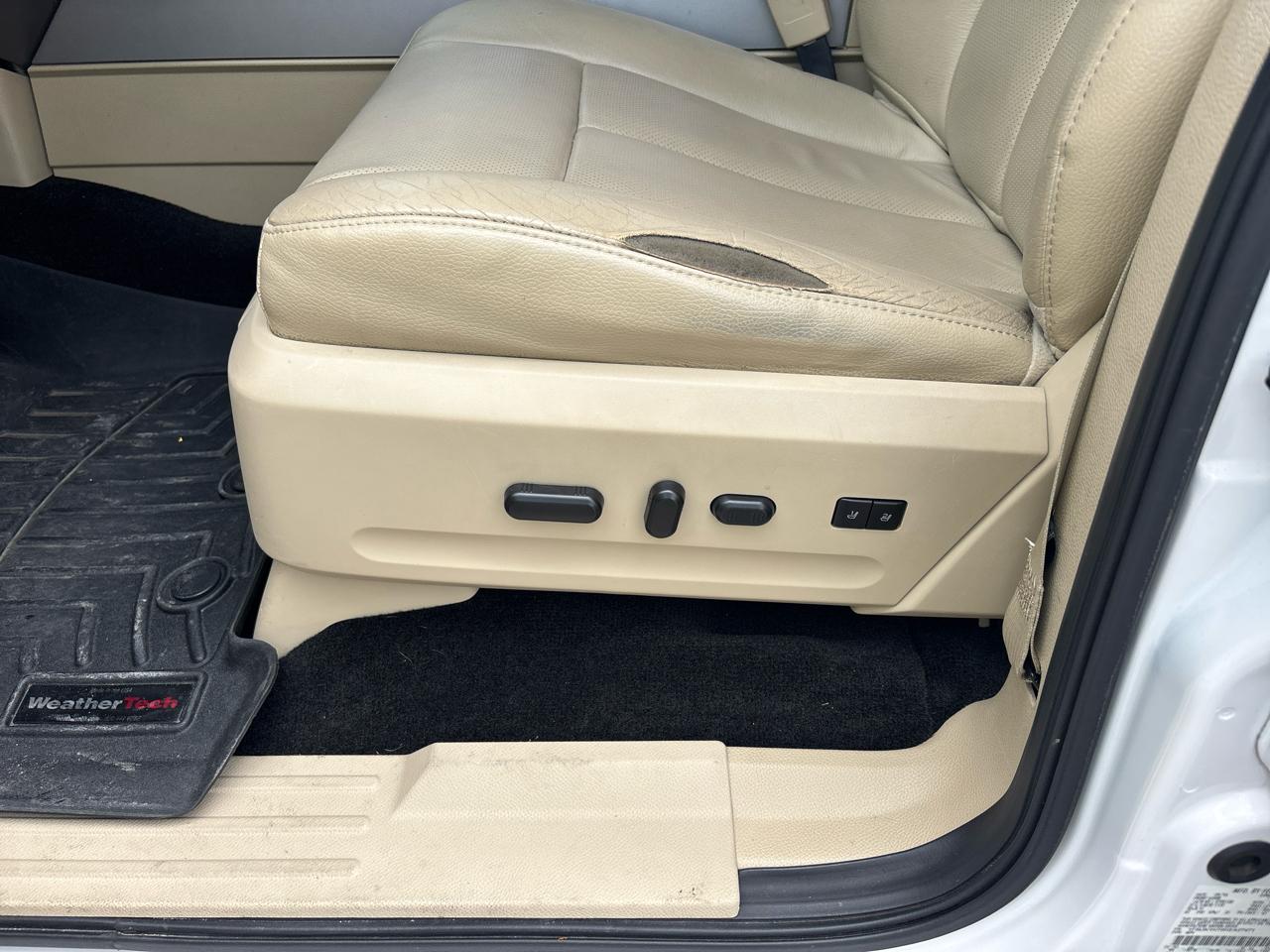 Ford Expedition EL XLT 2WD 2017