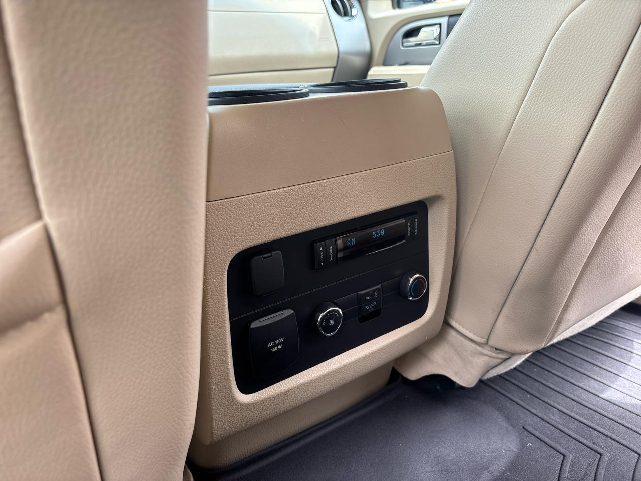 Ford Expedition EL XLT 2WD 2017