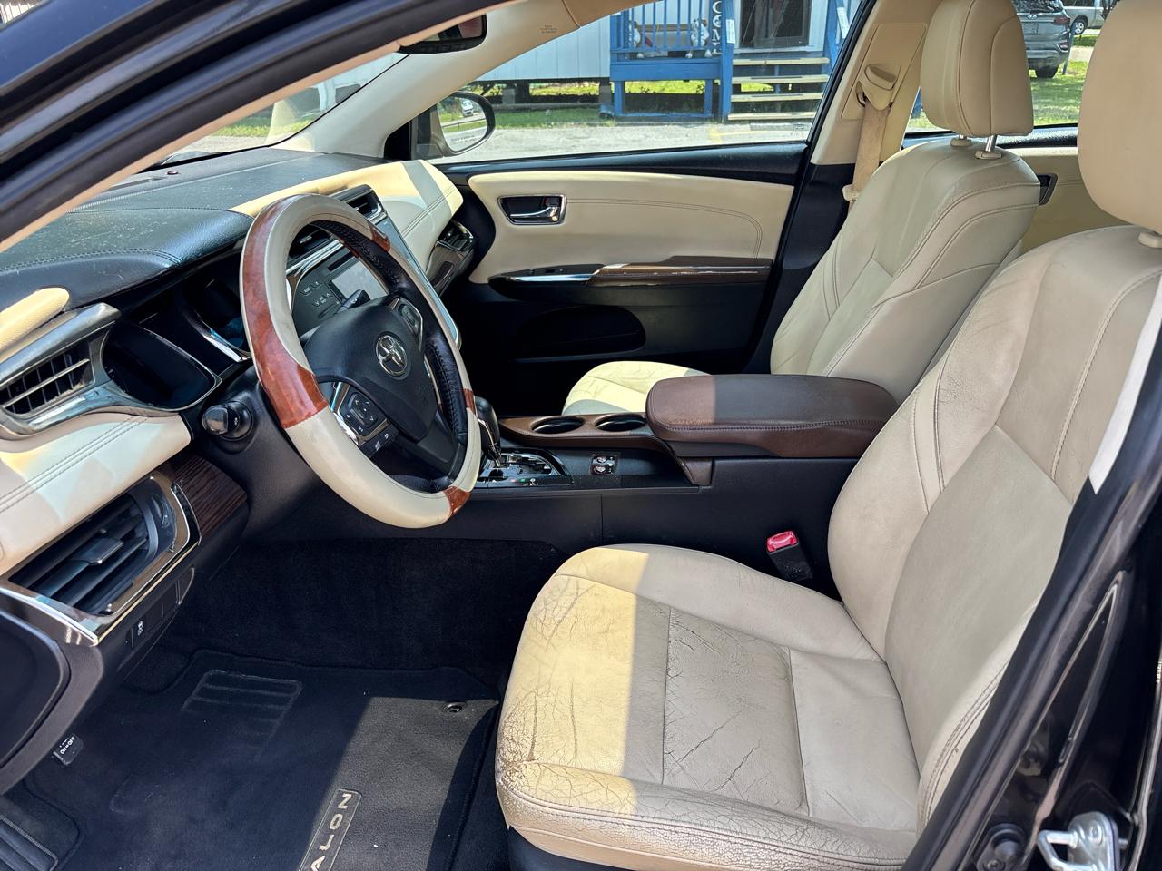 Toyota Avalon XLE 2013