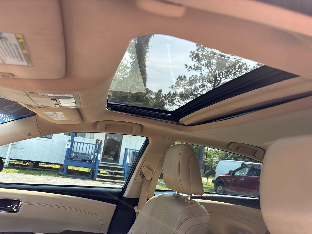 Toyota Avalon XLE 2013